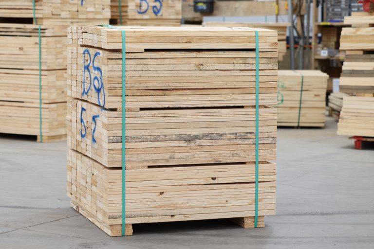 KD pine pallet stock deck boards